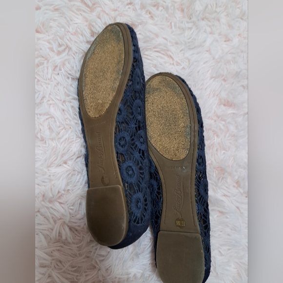 LUCKY BRAND Navy Blue Crocheted Ballerina Flats. ONLY WORN ONCE! Sz.9 LIKE NEW - Picture 2 of 2